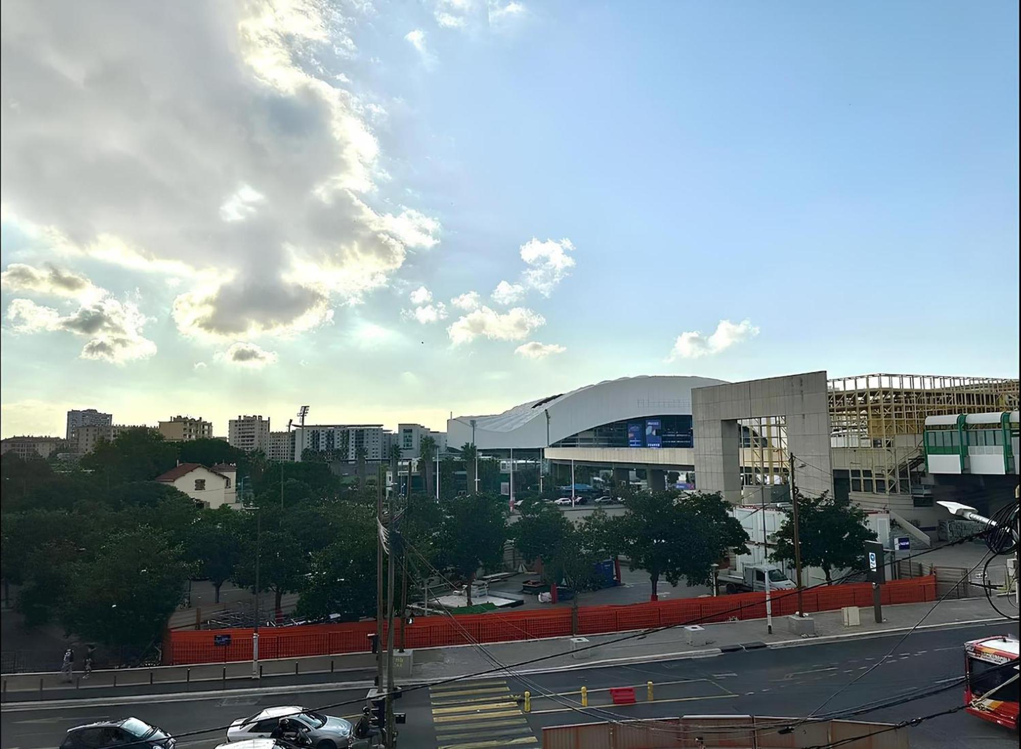 Magnifique Appartement En Face Du Stade Velodrome Marsilya Dış mekan fotoğraf